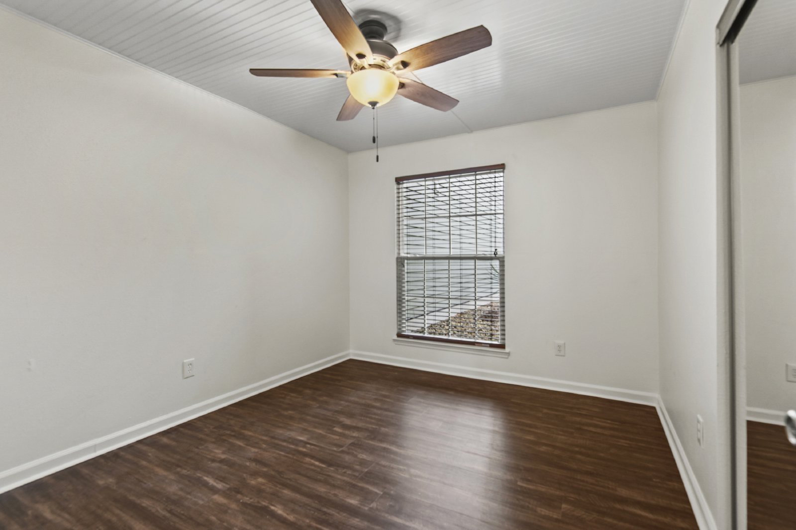 1878-B Montclair Drive - 1 property image