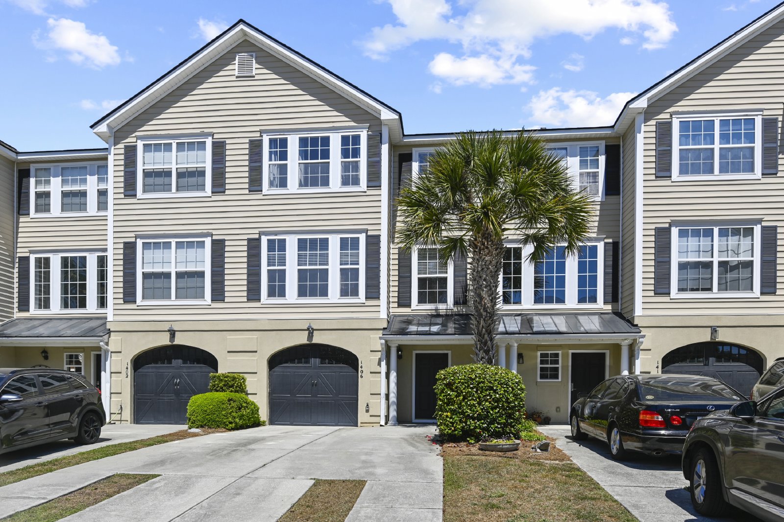 1406 Hamlin Park Circle - 1 property image