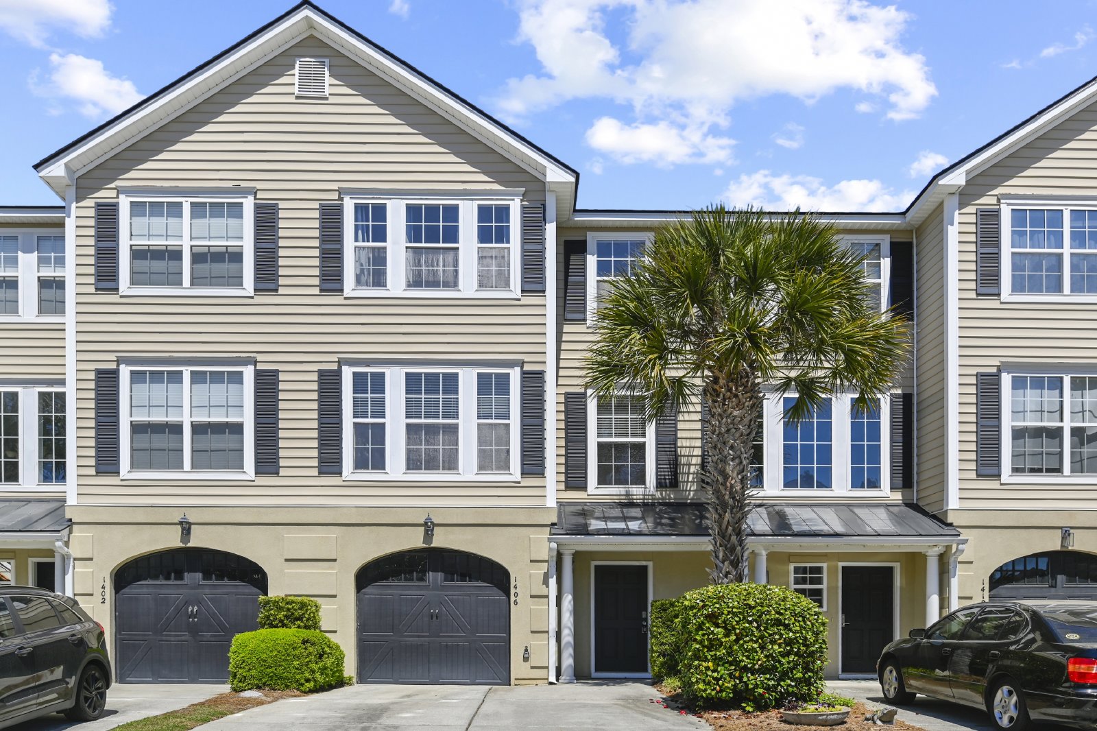 1406 Hamlin Park Circle - 1 property image