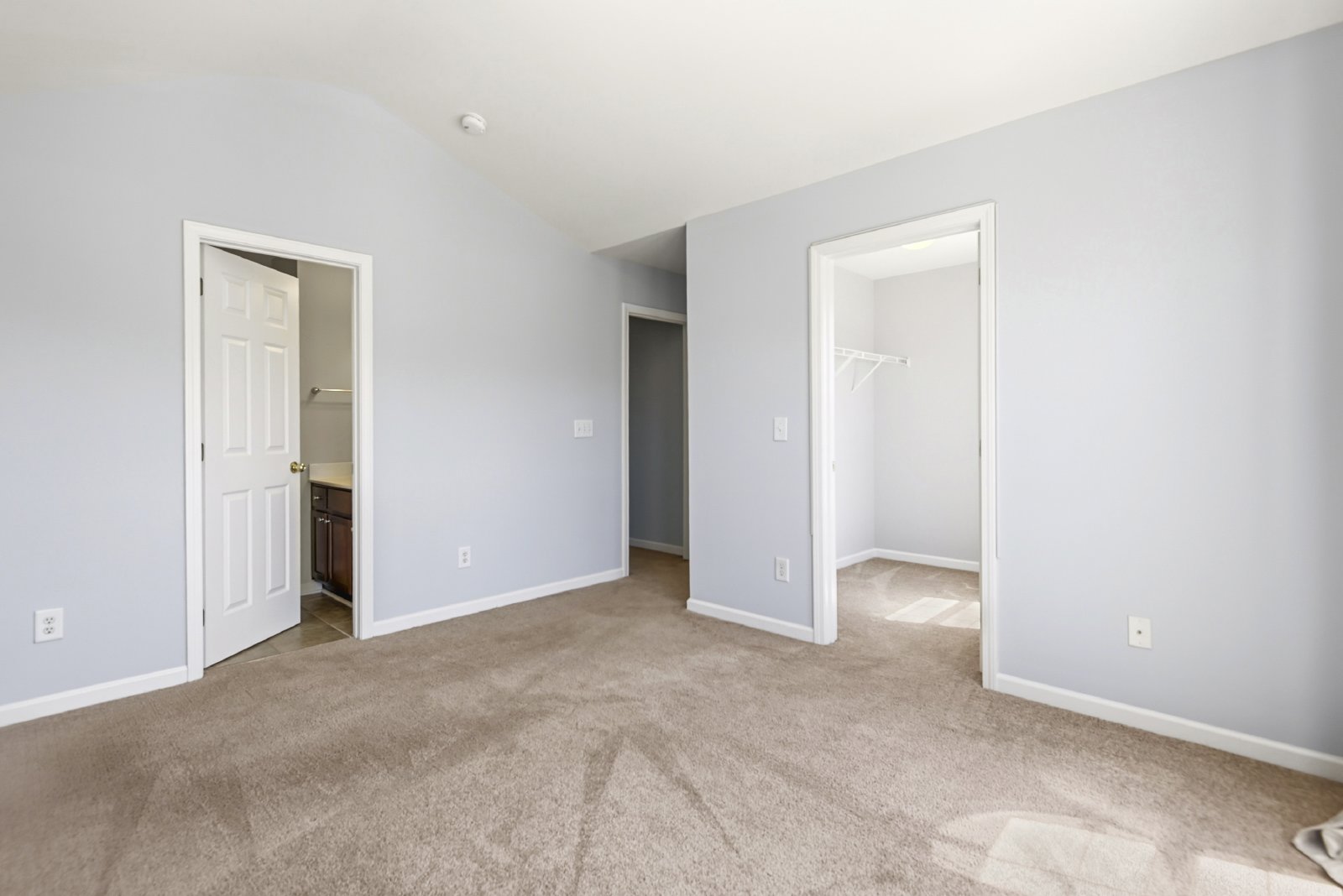 1406 Hamlin Park Circle - 1 property image