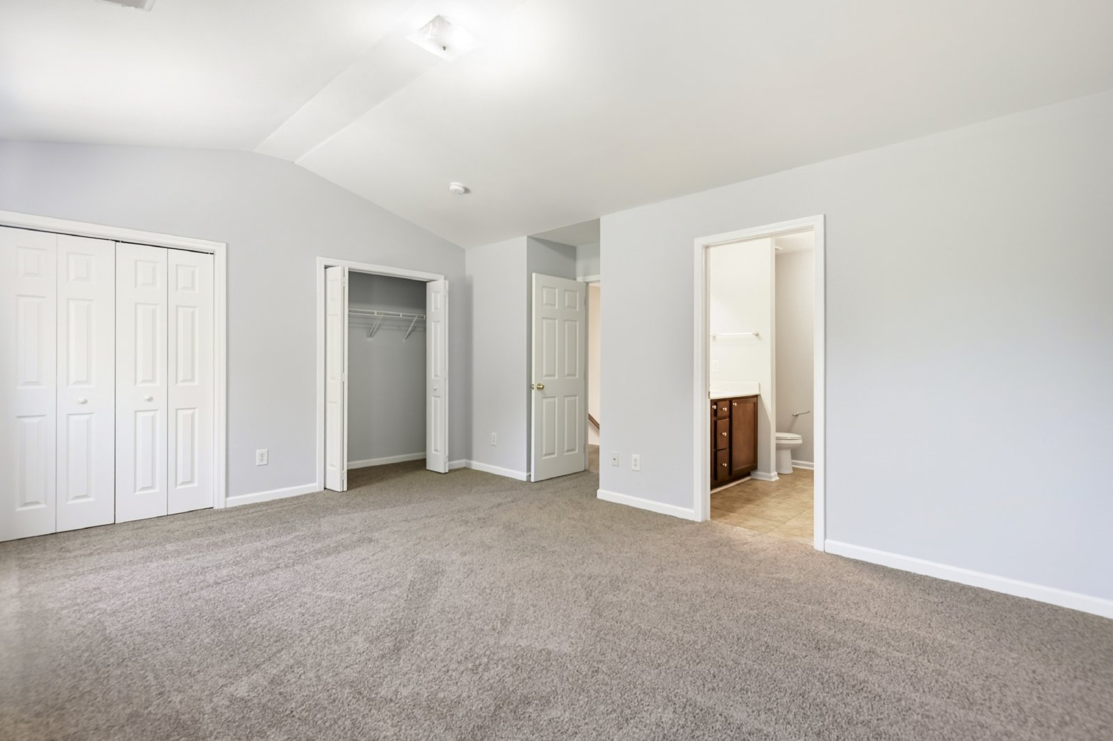 1406 Hamlin Park Circle - 1 property image