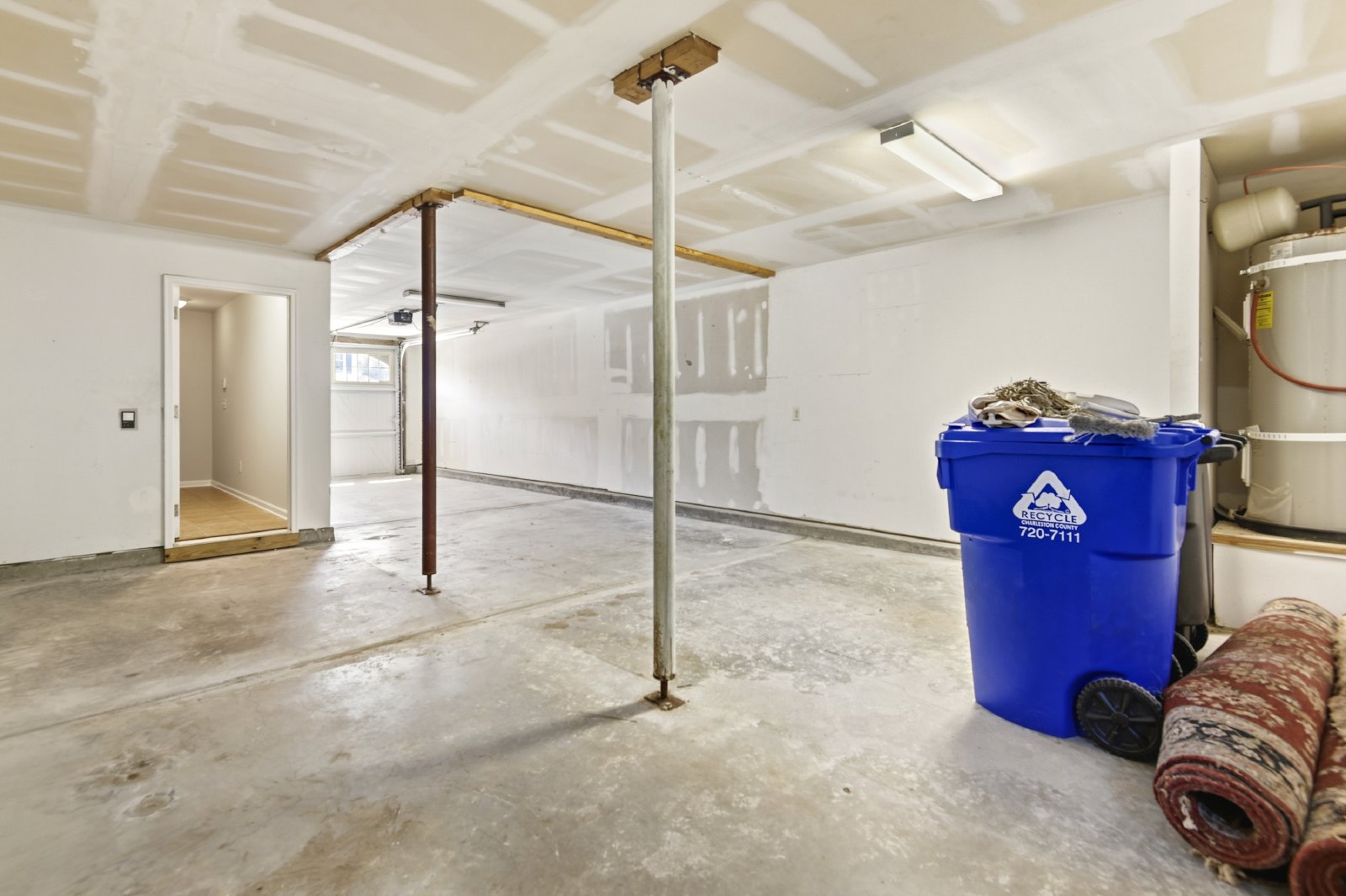 1406 Hamlin Park Circle - 1 property image