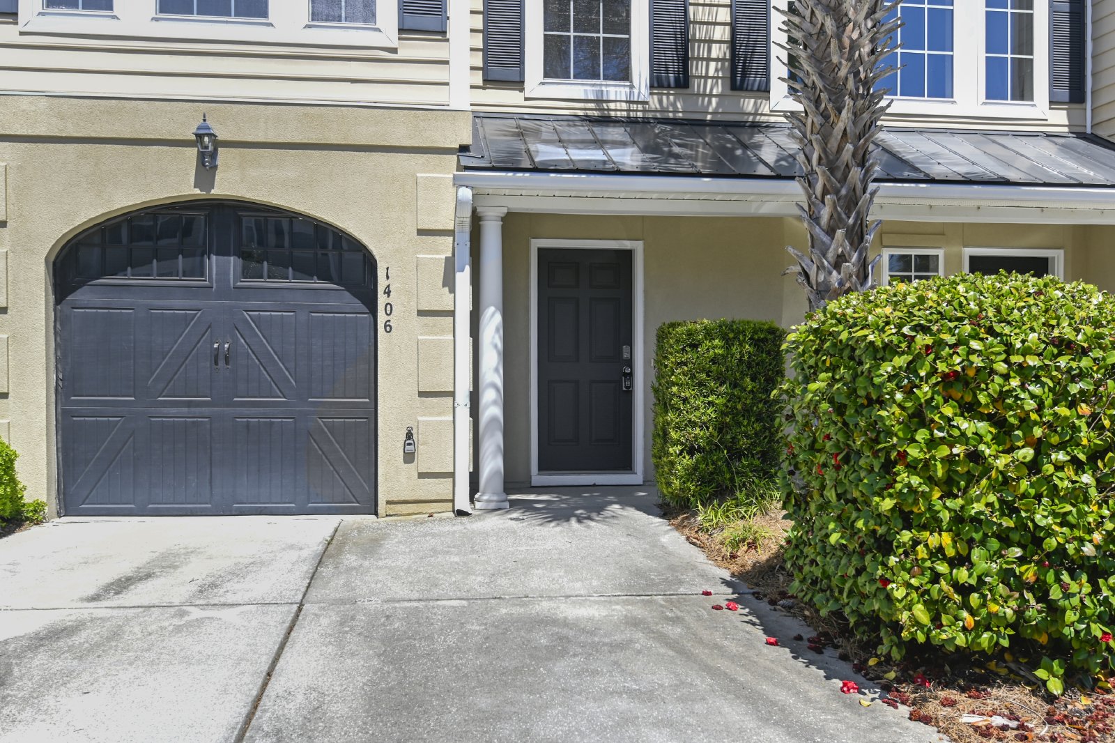 1406 Hamlin Park Circle - 1 property image