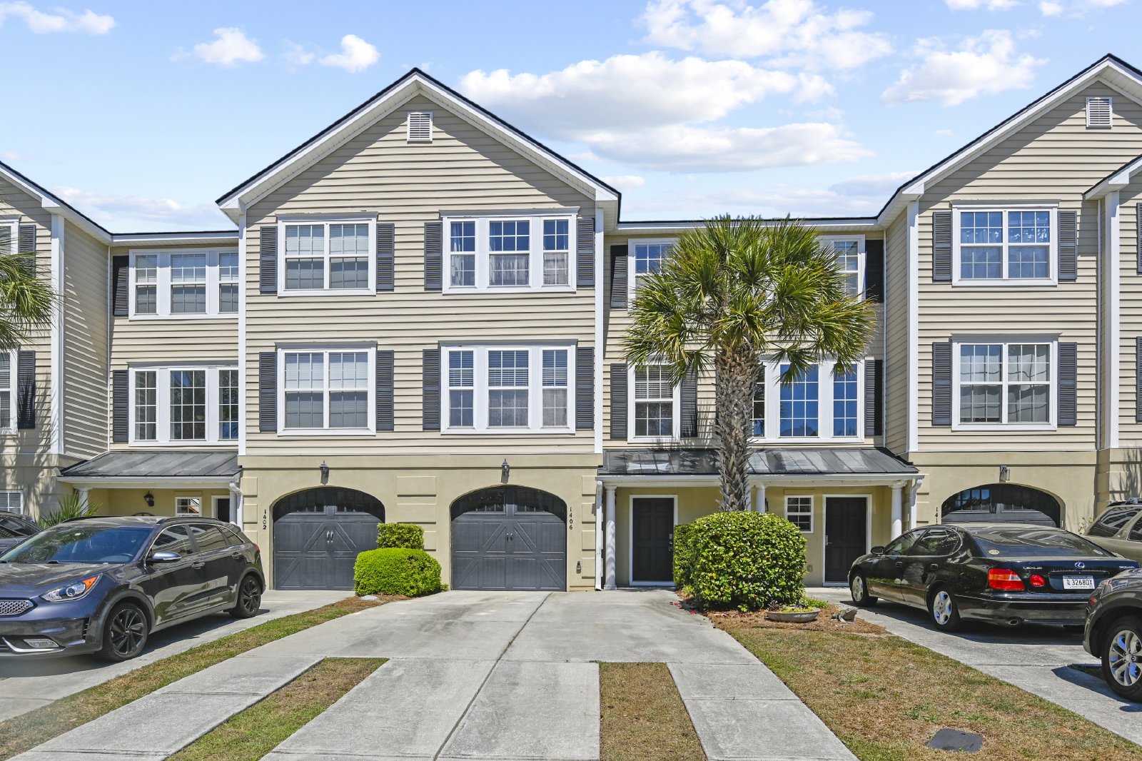 1406 Hamlin Park Circle - 1 property image