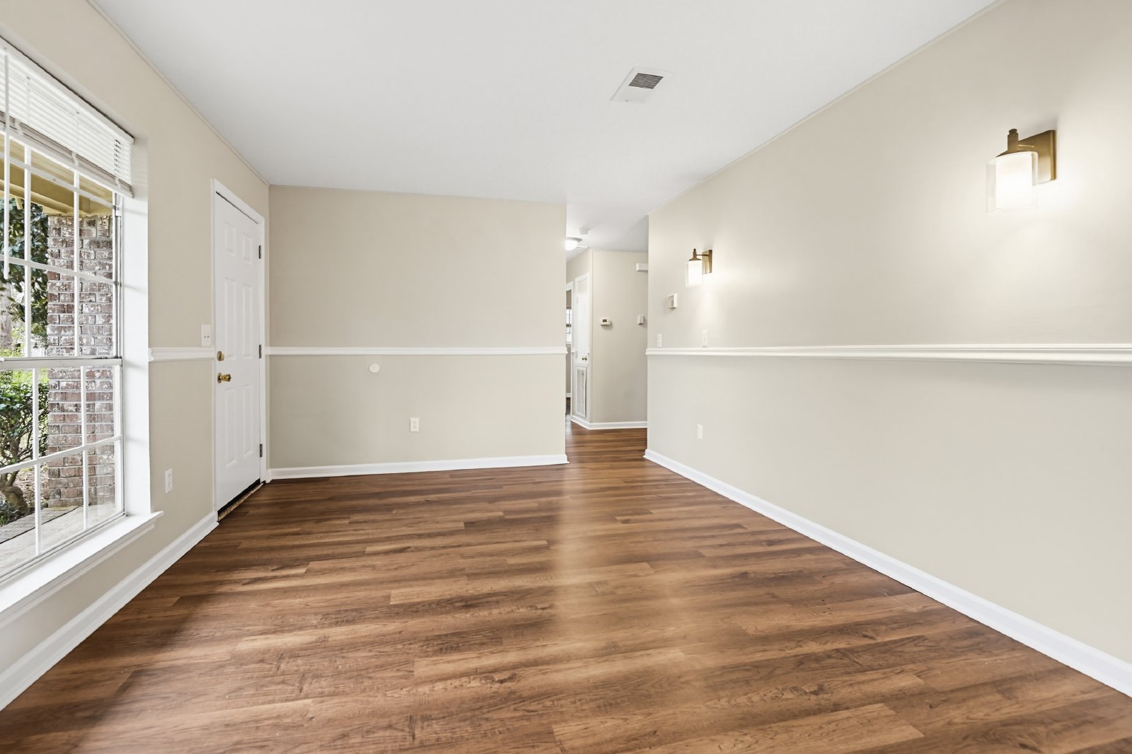 4461 Jenwood Street - 1 property image