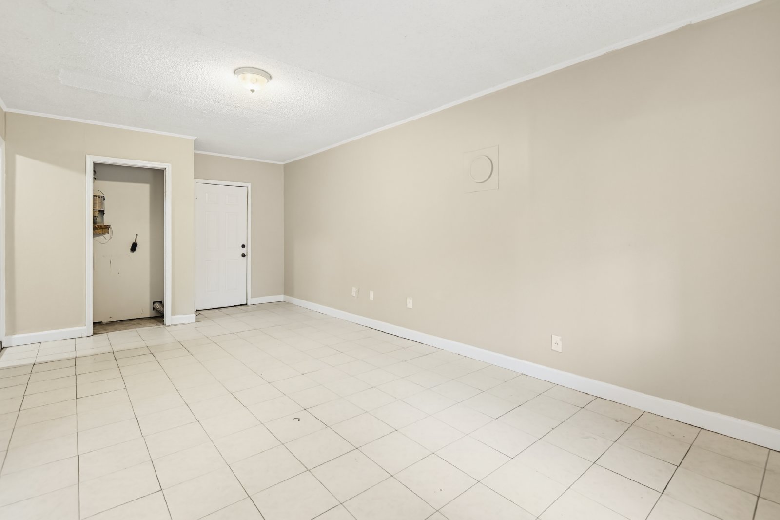 4461 Jenwood Street - 1 property image