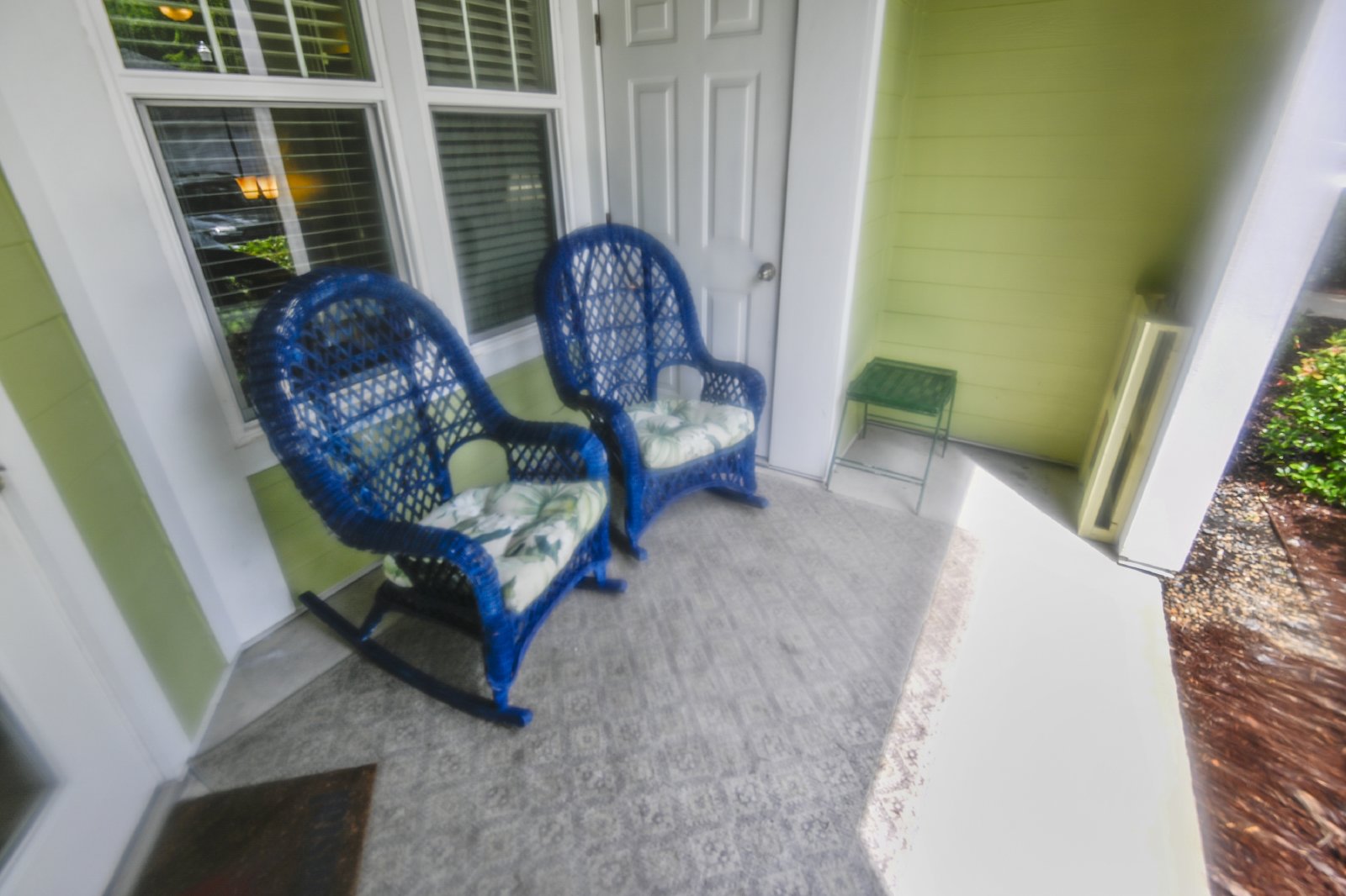 1811 Chatelain Way - 1 property image