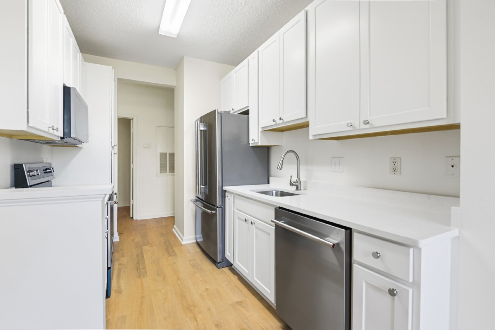 1127 Rosewood Lane - 1 property image
