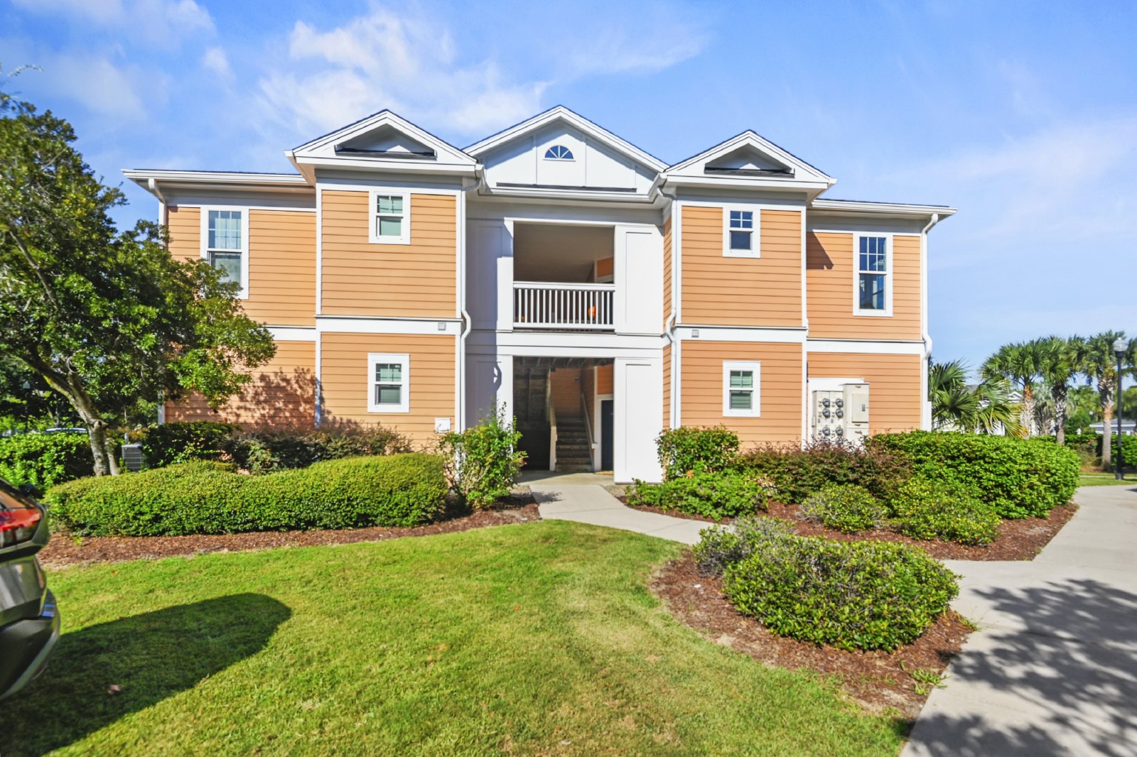 1127 Rosewood Lane - 1 property image
