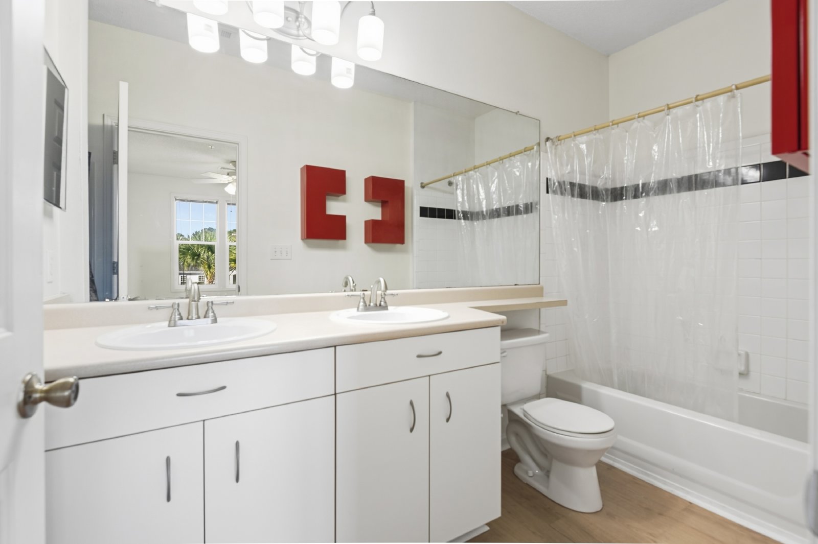 1127 Rosewood Lane - 1 property image